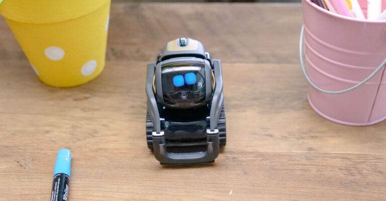 découvrez votre assistant ia personnalisé, conçu pour répondre à vos besoins spécifiques et optimiser votre productivité grâce à une intelligence artificielle sur mesure.